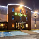 ホテル Ibis Styles Saint-quentin 3*