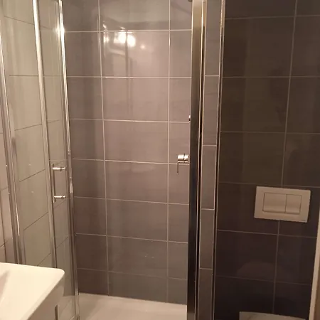 Hotel Ibis Styles Saint-quentin 3*
