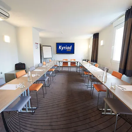 Ibis Styles Saint-quentin Hotel
