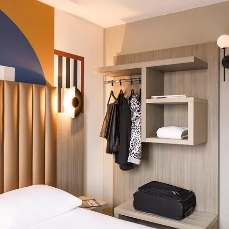 Hotel Ibis Styles Saint-quentin 3*