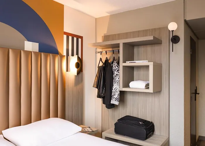 Hotel Ibis Styles Saint-quentin 3*