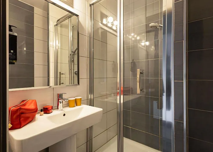 Ibis Styles Saint-quentin Hotel